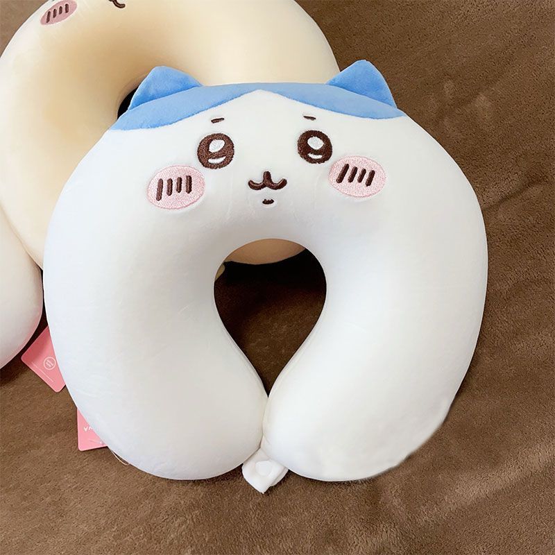 Travel Accessories Gift Ideas - Дорожная подушка для шеи Chiikawa Usagi