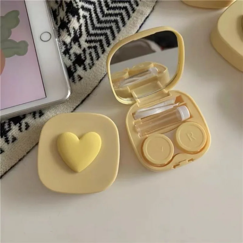 Фиолетовый чехол для контактны – обзор и цена Travel Accessories Kit For Women